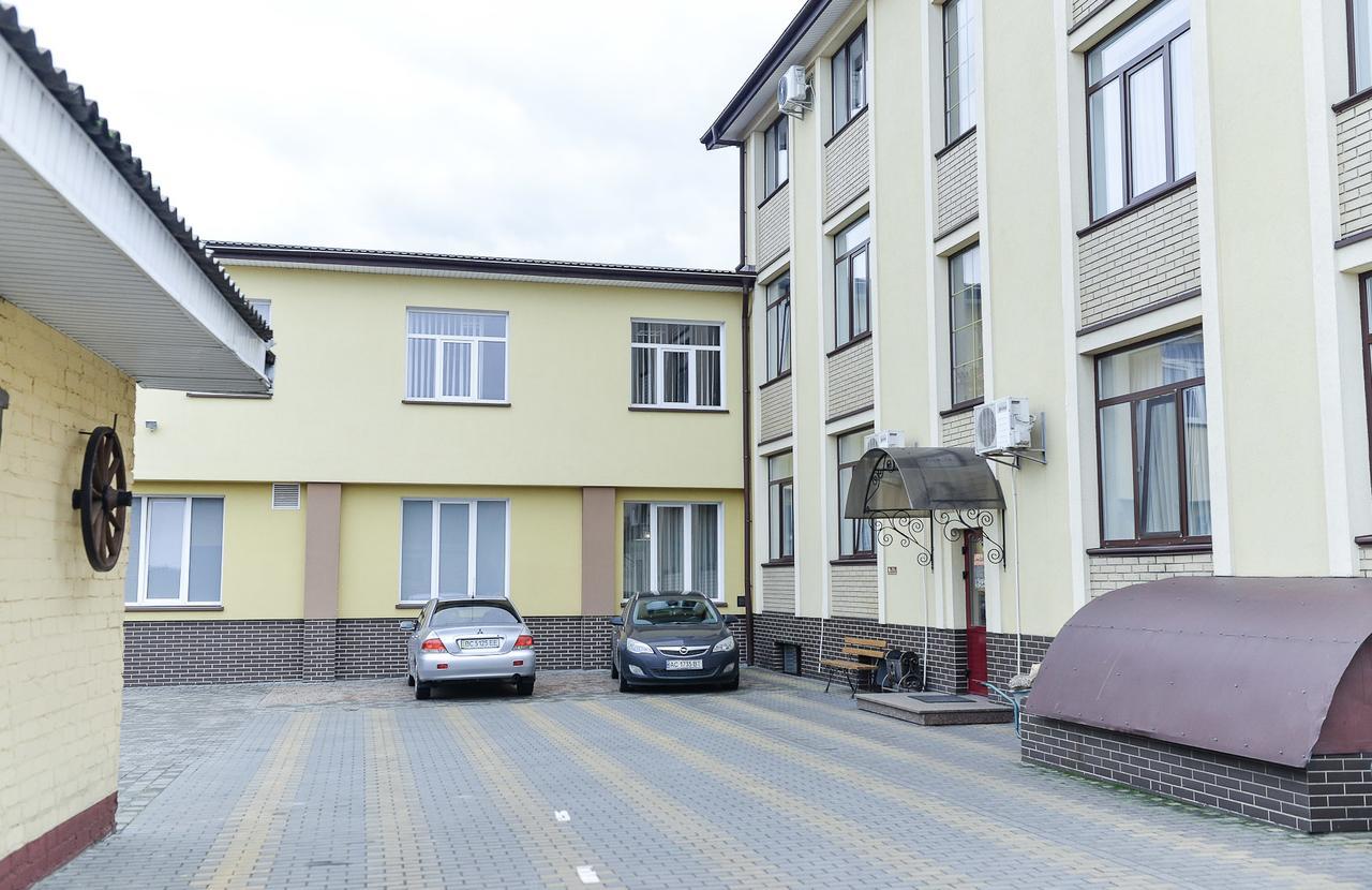 Nashe Misto Guest House Kowel Zewnętrze zdjęcie