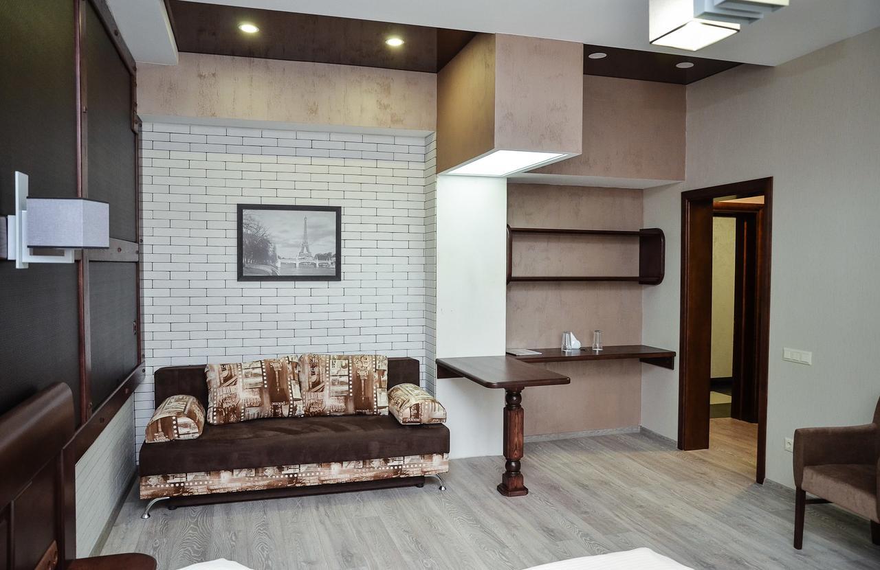 Nashe Misto Guest House Kowel Zewnętrze zdjęcie